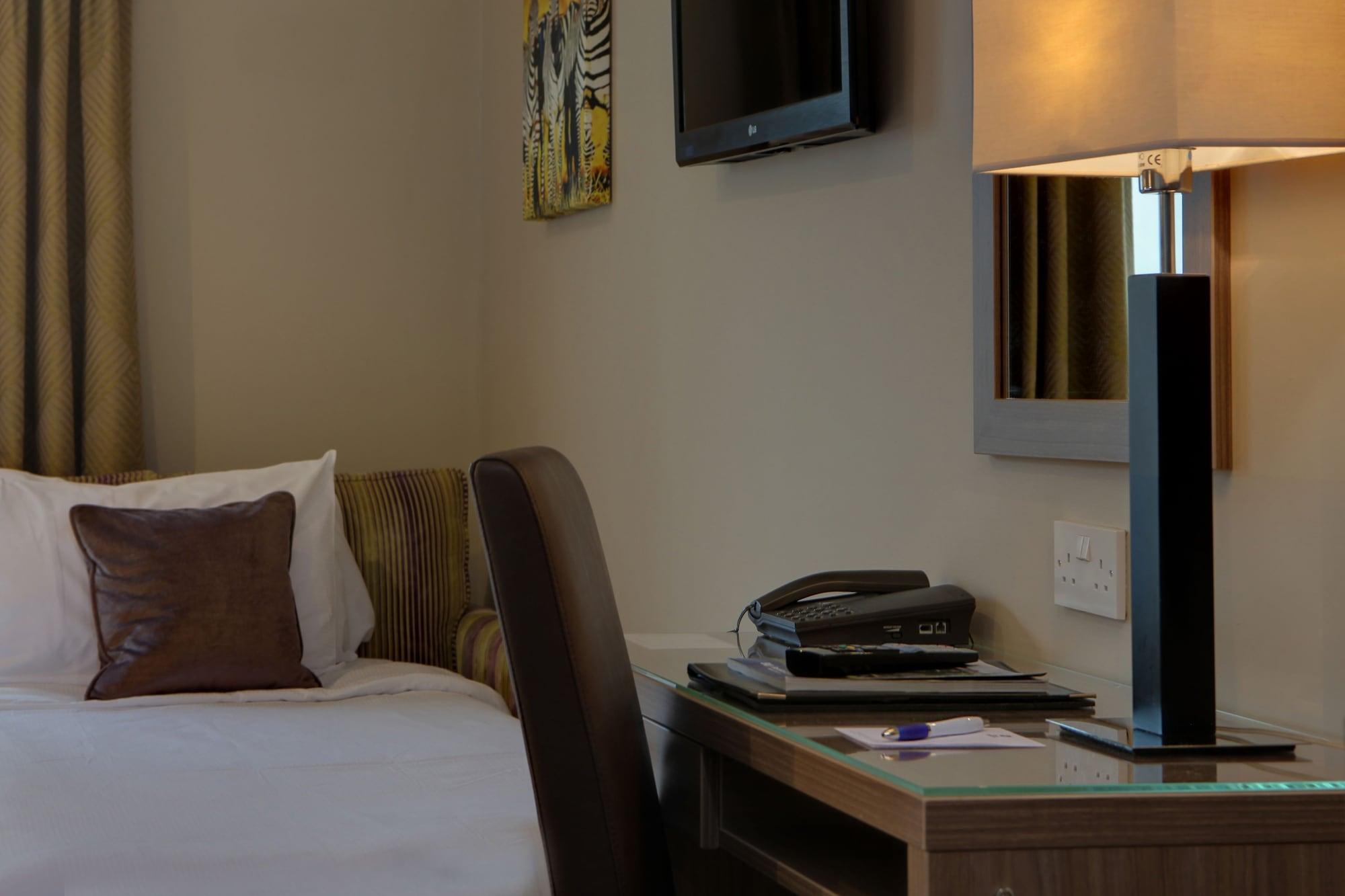 Best Western Pontypool Metro Hotel Exteriör bild