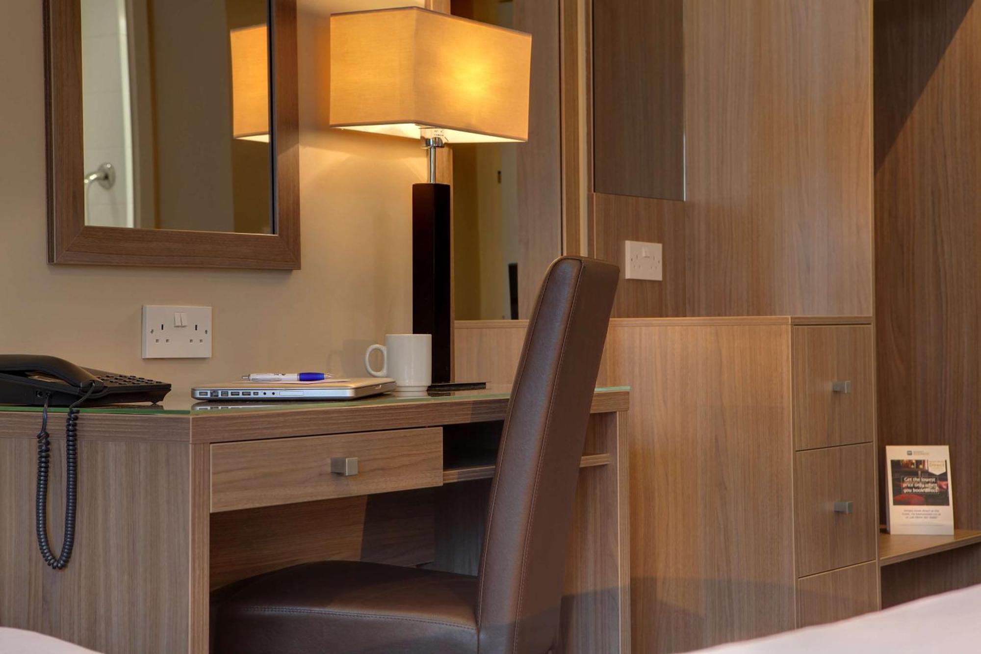 Best Western Pontypool Metro Hotel Exteriör bild